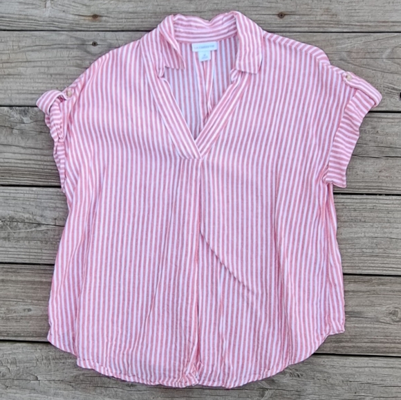 Liz Claiborne Tops - Size Medium Liz Claiborne Short Sleeve Top